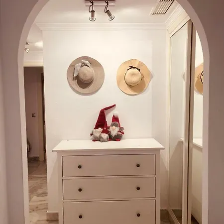 Apartment Peacefull Place In Puerto Banus!